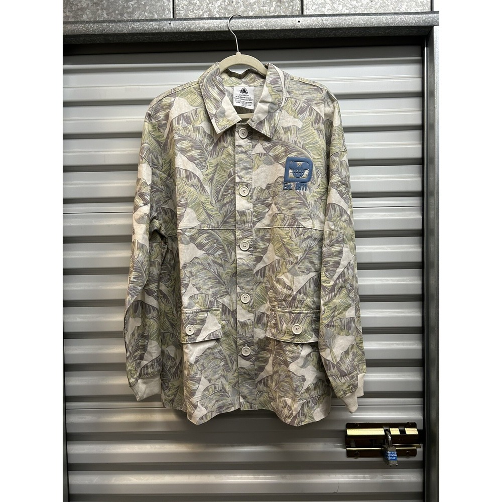 NWOT Mens Disney World Spirit Jersey XLarge Button Up Hawaiian LS Shirt